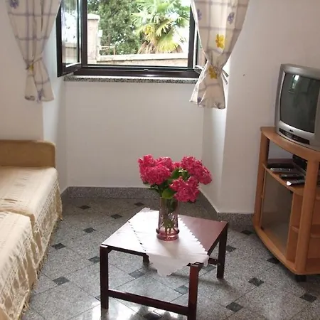 In With Sea View, Terrace, Air Conditioning, Wifi