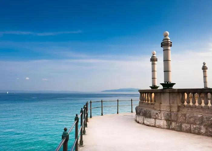 In With Sea View, Terrace, Air Conditioning, Wifi