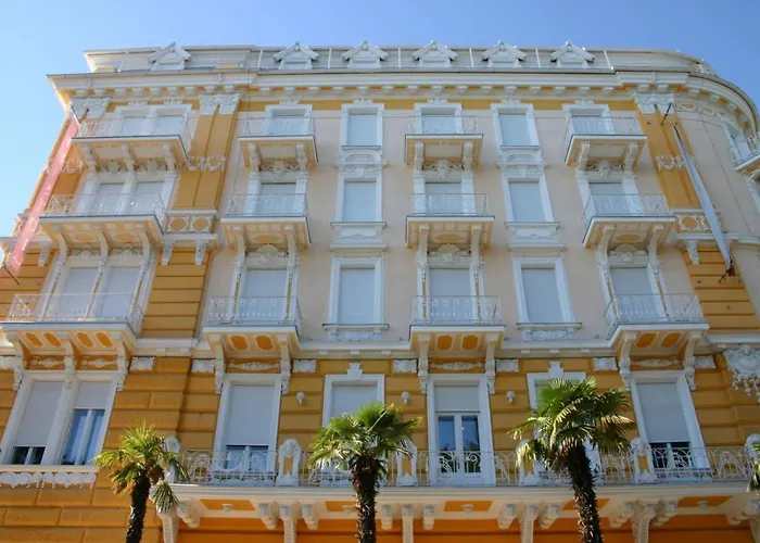 In With Sea View, Terrace, Air Conditioning, Wifi