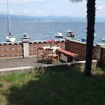 Apartmán In With Sea View, Terrace, Air Conditioning, Wifi *